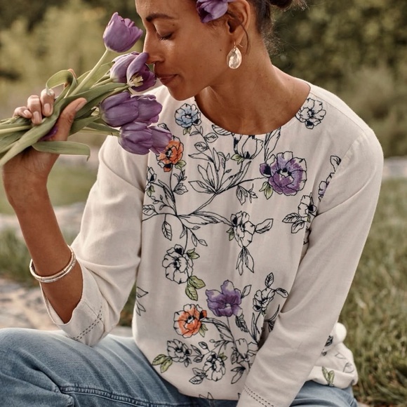 J. Jill Tops - J. Jill women’s botanical garden Embroidered linen blend top